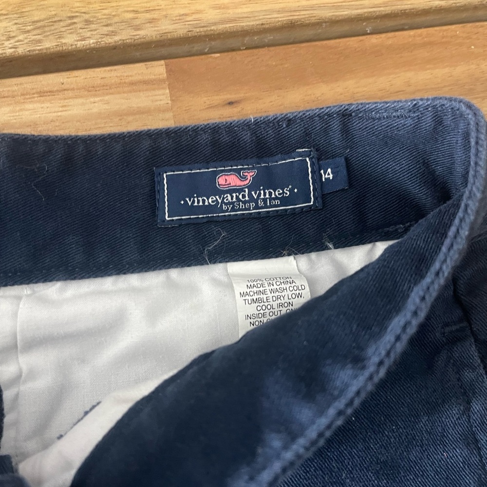 Vineyard Vines Boy Shorts size 14